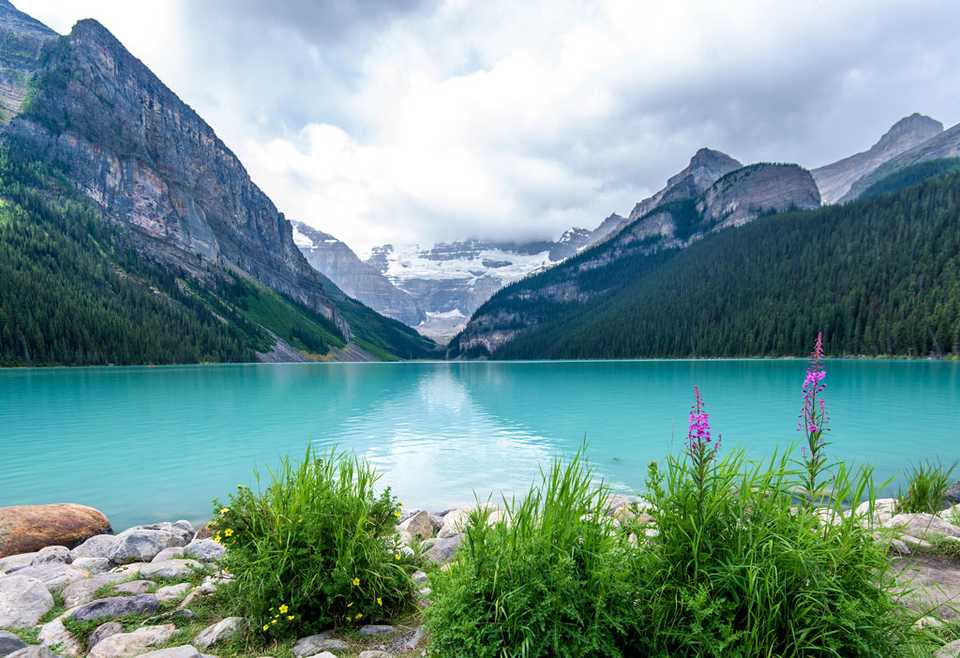 Photo of Banff National Park.
