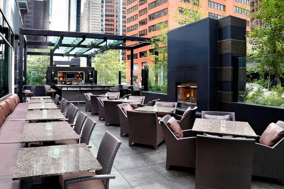 Photo of hotel patio.